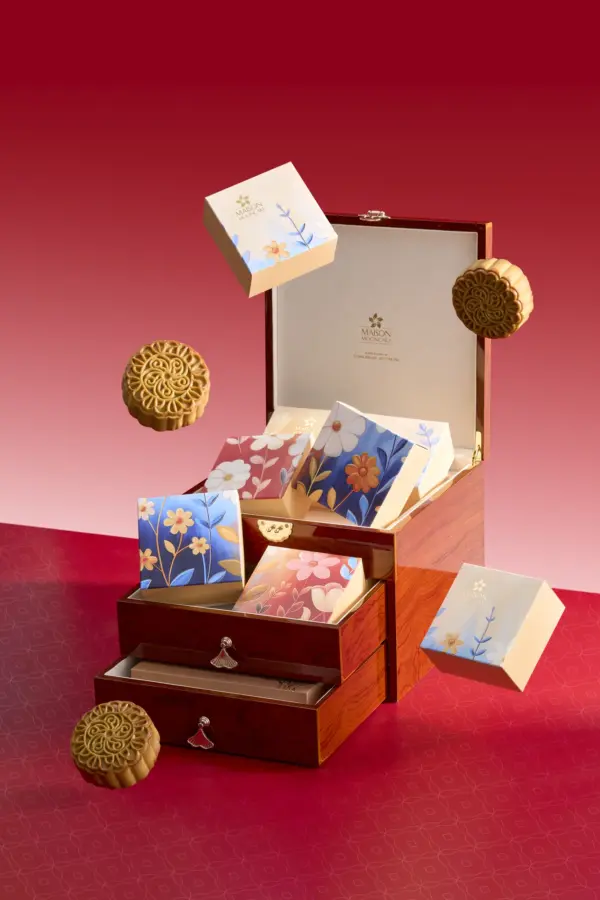 Bánh trung thu Maison Mooncake - hộp Cuốn Hút - set 08 bánh nướng 120g
