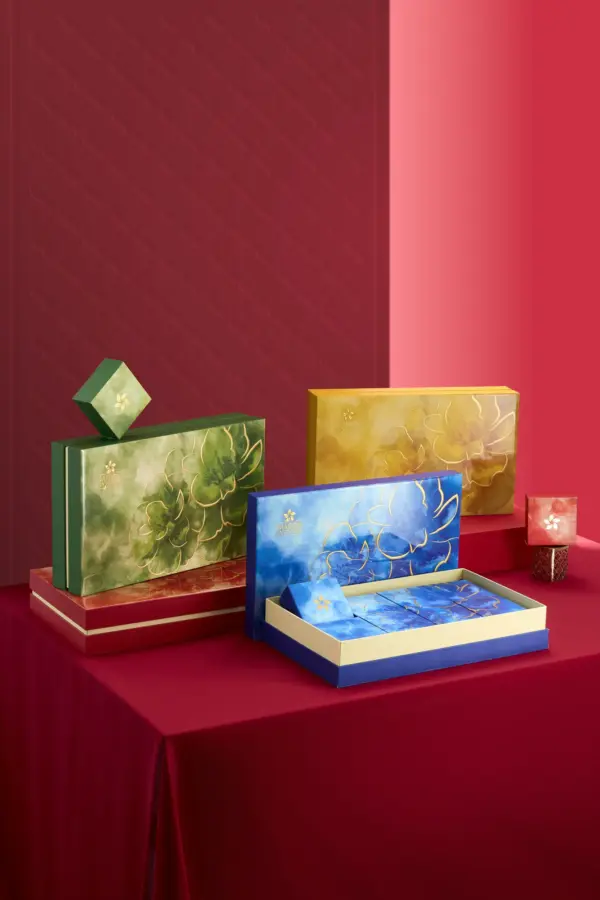 Bánh trung thu Maison Mooncake - hộp Sắc Hoa - set 08 bánh nướng 80g
