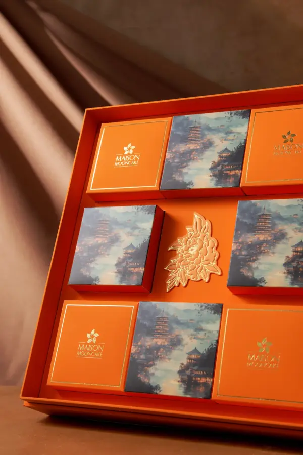 Bánh trung thu Maison Mooncake - hộp Tuý Nguyệt - set 08 bánh nướng 80g